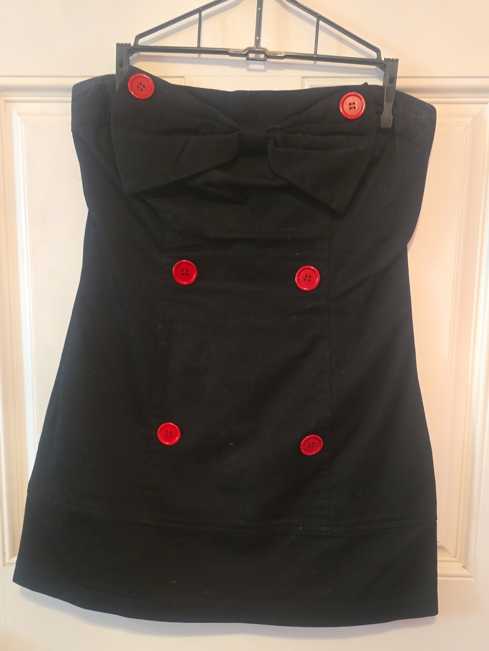 Sweet Love Strapless Black Dress with Red Buttons